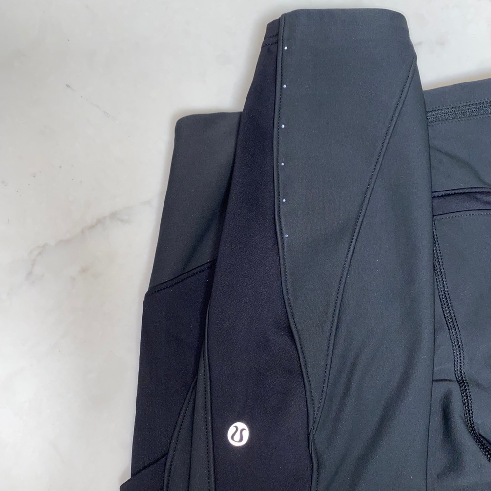 Lululemon black speed tight legging